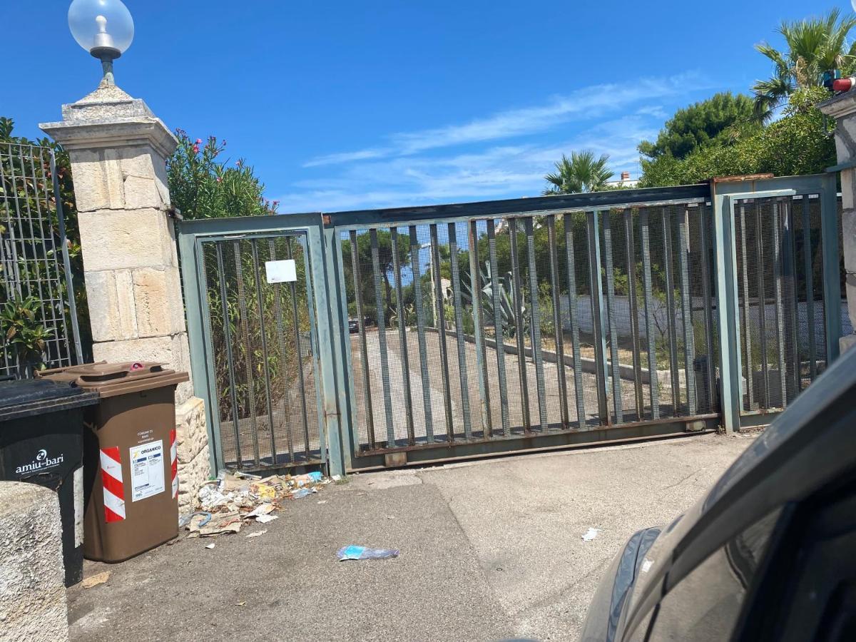 Villa Antonia Sul Mare Con Piscina Torre A Mare Bari Exterior photo